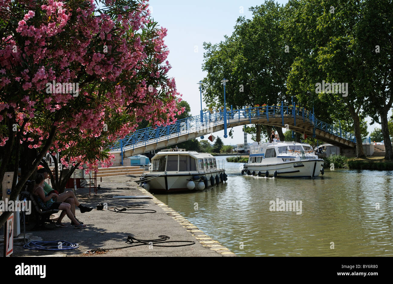 Homps hires stock photography and images Alamy