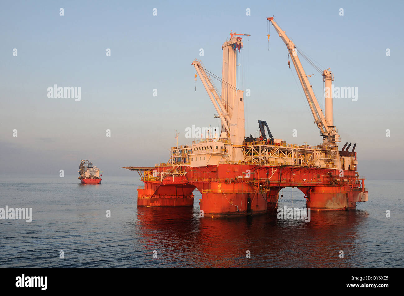Deepwater Horizon oil rig dome Stock Photo