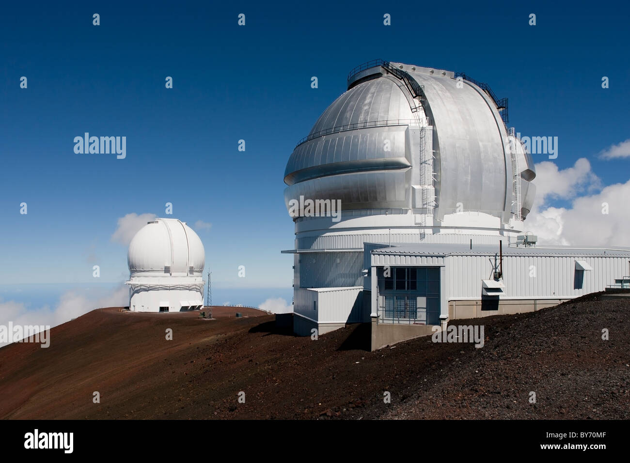 View of part of the Mauna Kea Observatory, Hawaii Stock Photo Alamy