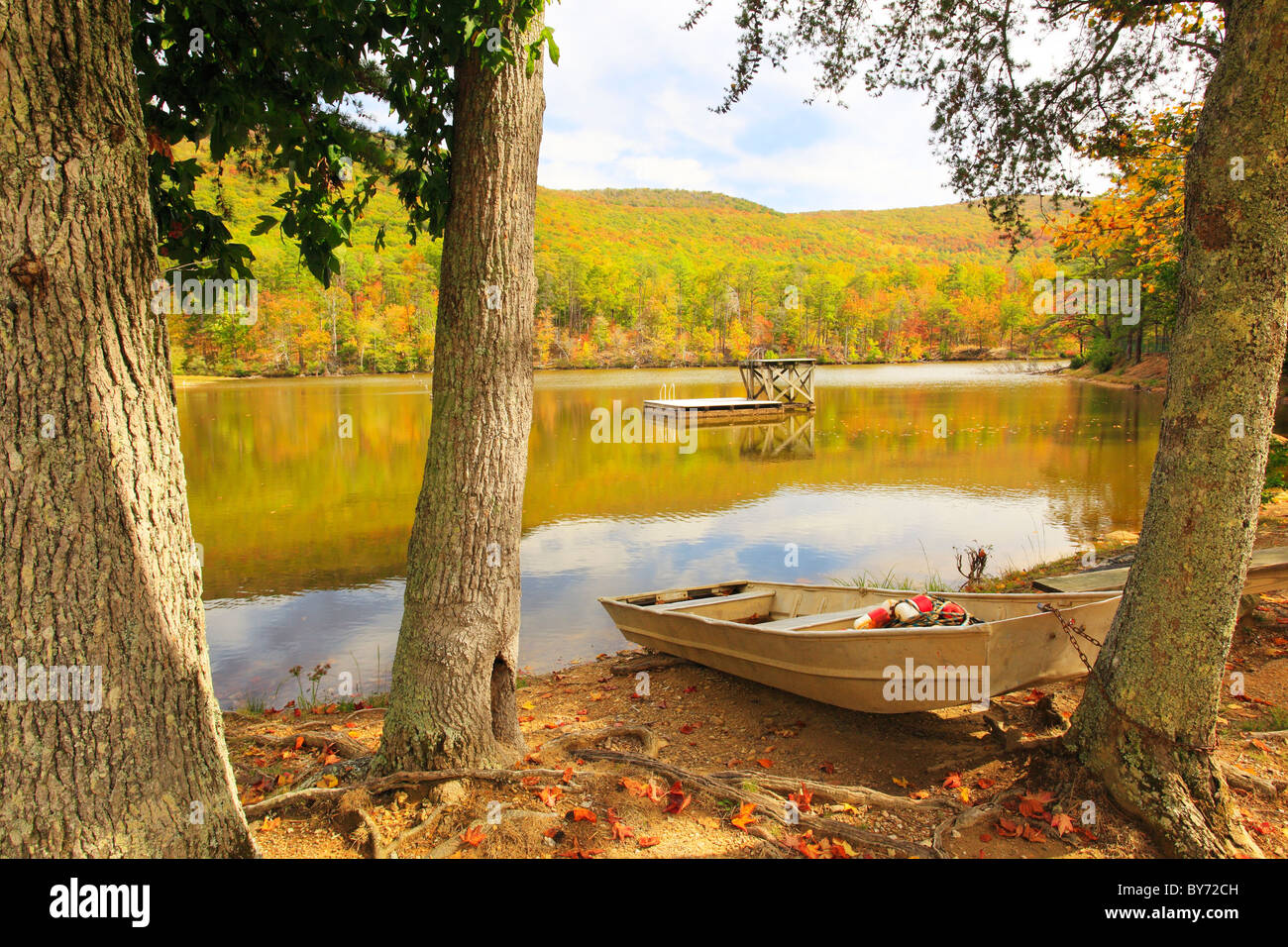 Cheaha Lake, Cheaha State Park, Delta, Alabama, USA Stock Photo - Alamy