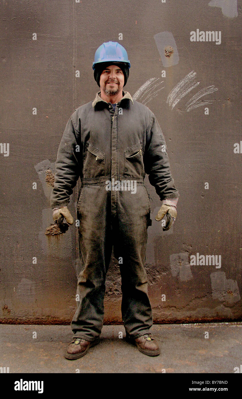Tug boat repair man Stock Photo Alamy