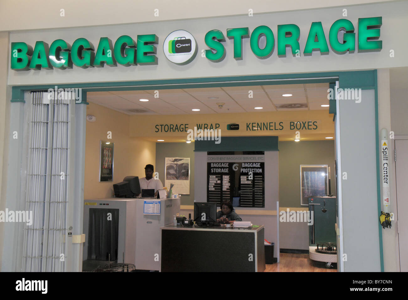 Baggage storage hi-res stock photography and images - Alamy
