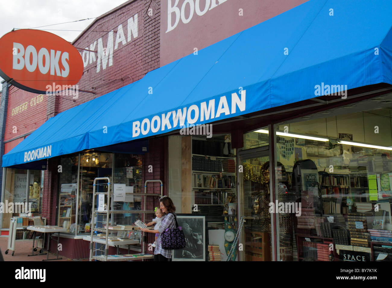 Tennessee,TN,Nashville,historic Hillsboro Village Neighborhood,store,stores,businesses,district,bookstore,BookMan Bookwoman,women,used book,books,outs Stock Photo
