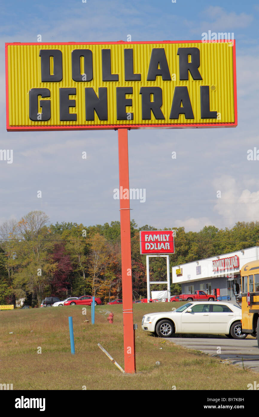 Tennessee Sparta Dollar General variety store chain business strip