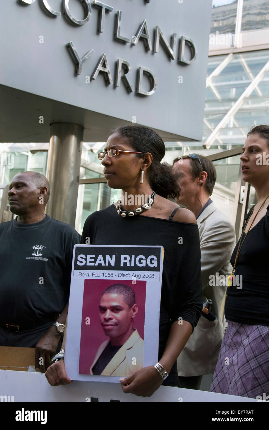 Great rigg man hi-res stock photography and images - Alamy