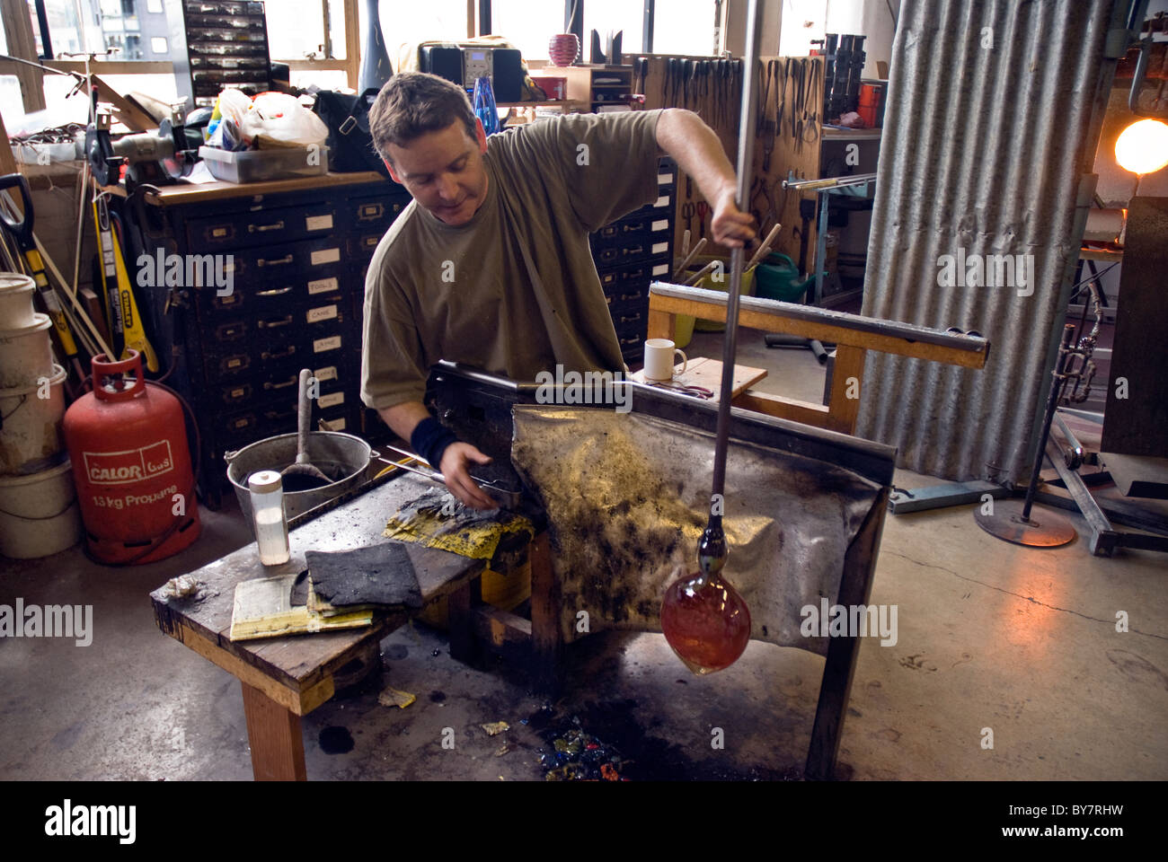 London glass blowing hires stock photography and images Alamy