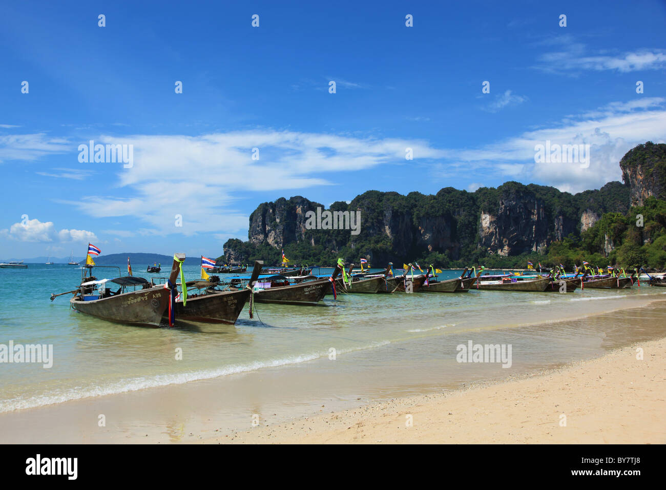 Ko Phi Phi Leh (The island featured in the movie THE BEACH), Thailand