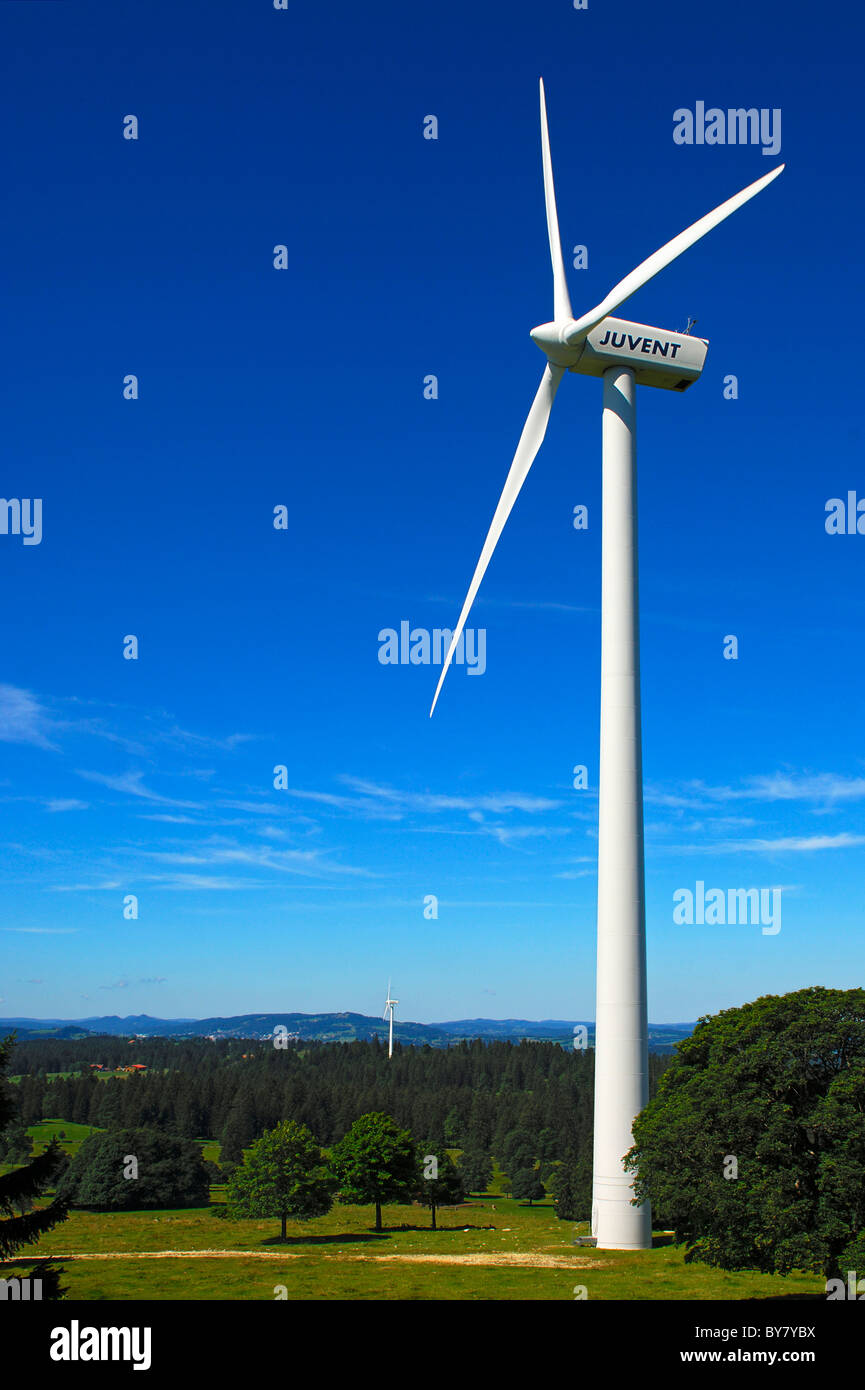 Wind turbine of the Juvent SA wind farm on Mont Crosin, canton of Jura,  Switzerland Stock Photo - Alamy