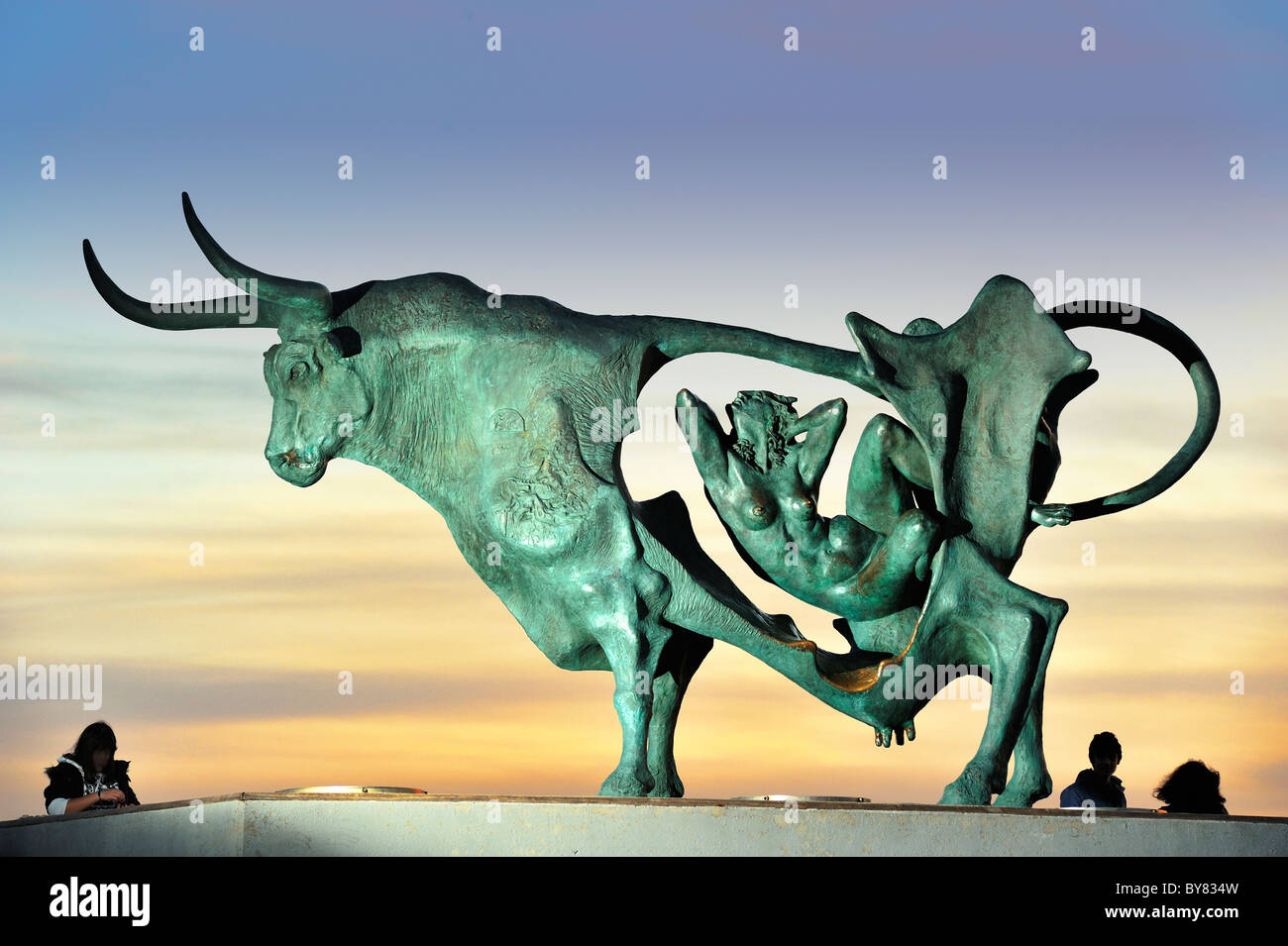 Pasiphae Statue On The Beach Of Vilanova I La Geltru Oscar Estruga Stock Photo Alamy
