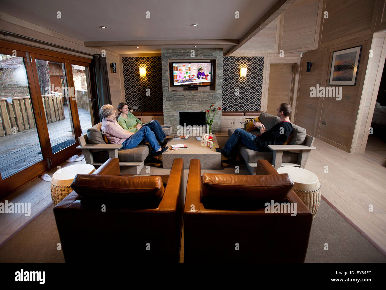Treehouses at Center Parcs in Nottinghamshire. Lounge Stock Photo