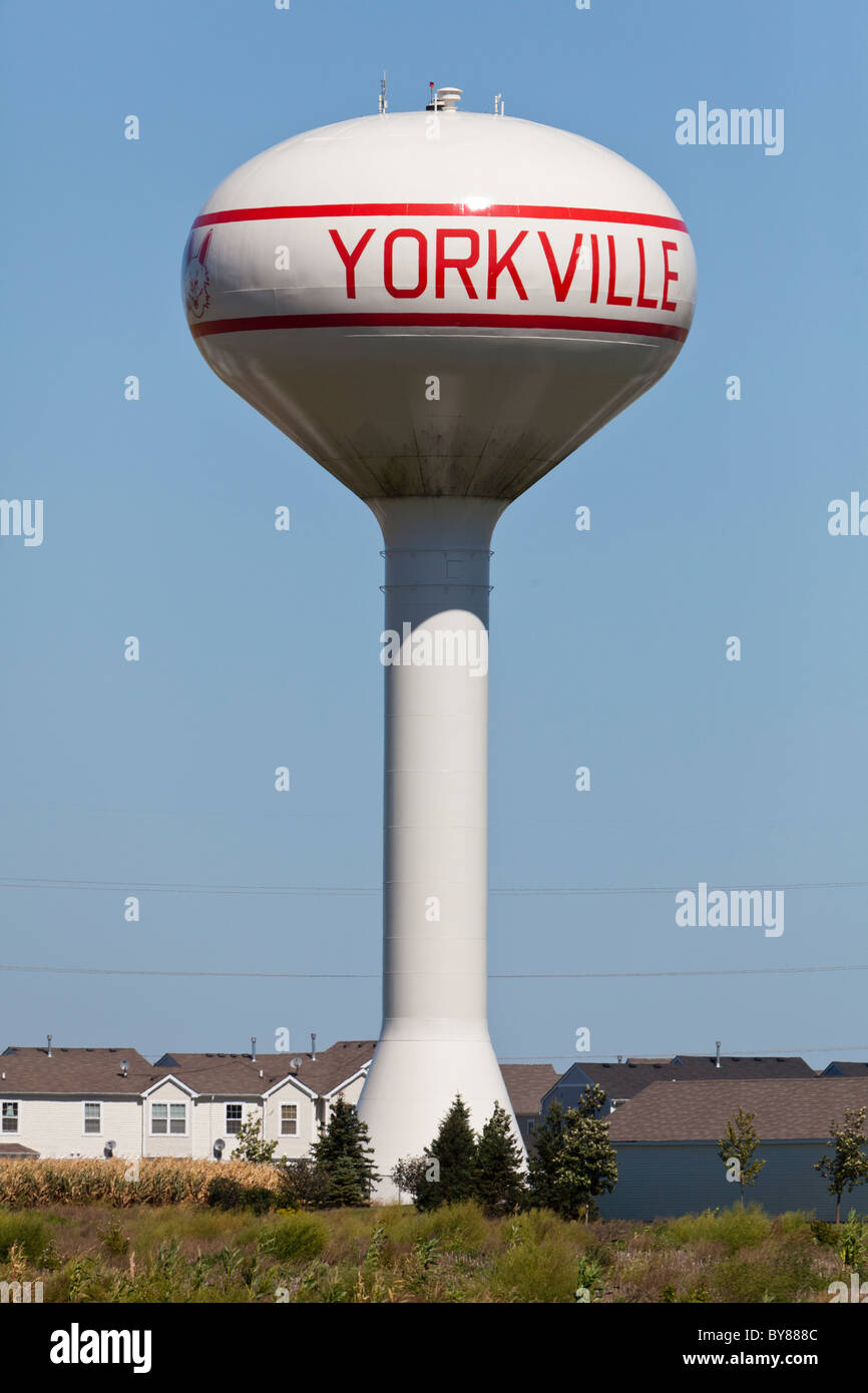 water tower of Yorkville, Kendall County, Illinois, USA Stock Photo Alamy