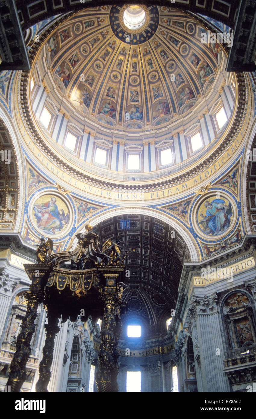 INTERIOR VIEW, CUPOLA, DOME, ST. PETER ' S BASILICA, ROME, ITALY Stock Photo Alamy