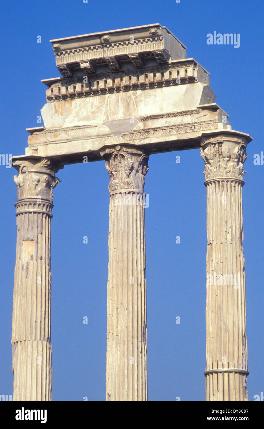 Rome ruins forum romanum hi-res stock photography and images - Alamy