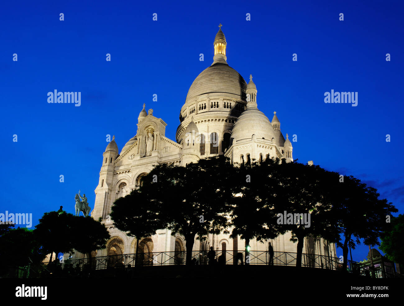 Sacre Coeur, Paris at night Stock Photo