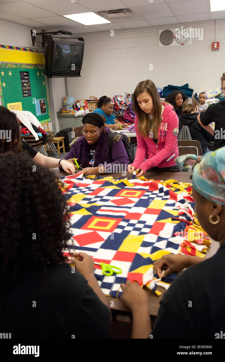 Homeless woman and blanket hires stock photography and images Alamy