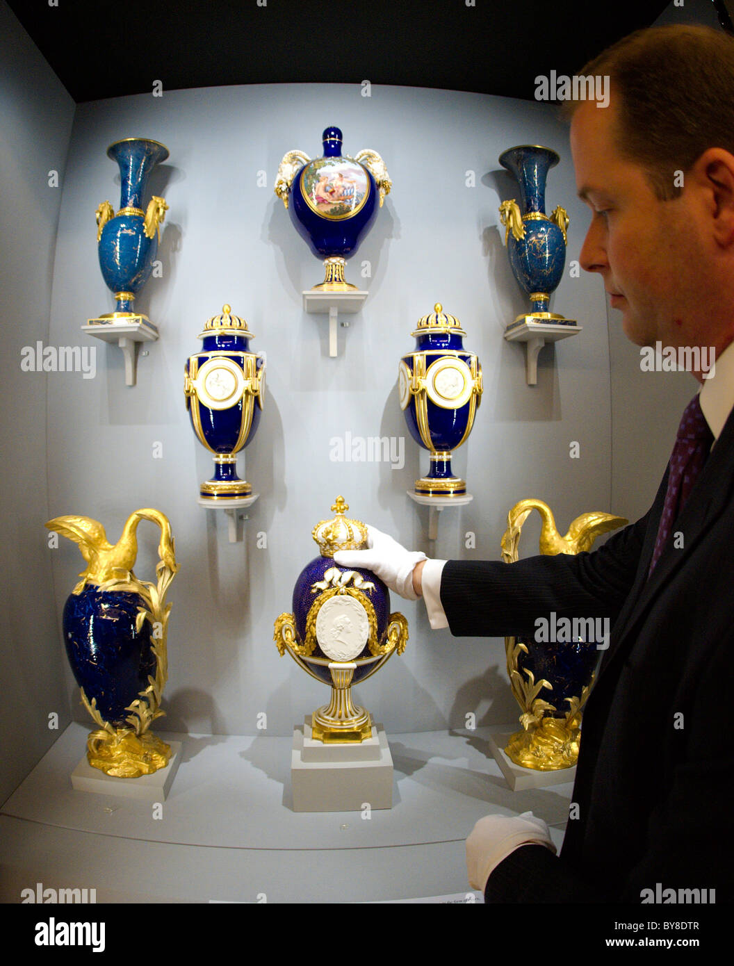 Sevres vases at the Queen's Gallery, Buckingham Palace Stock Photo Alamy
