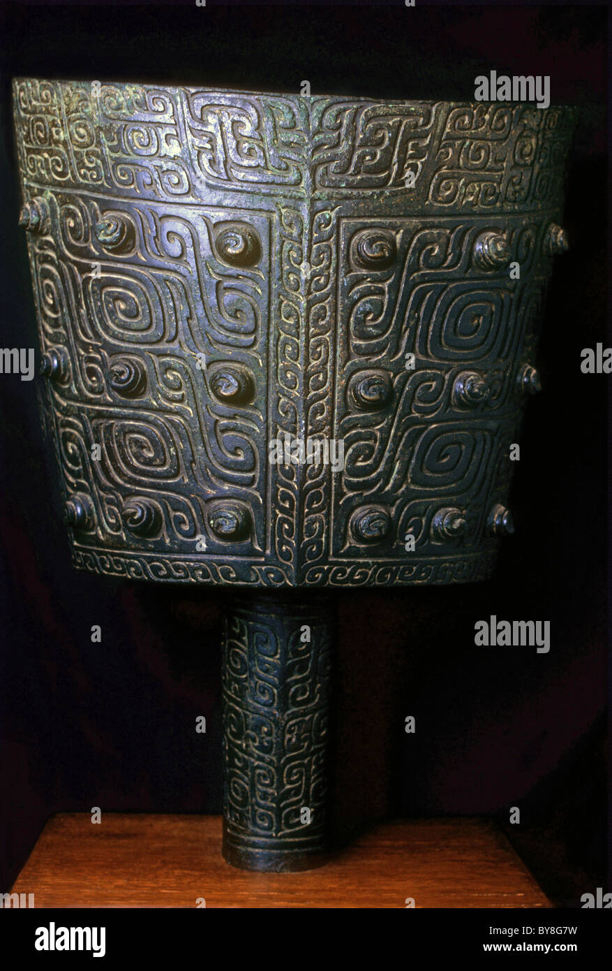 Chinese Bronze Bell High Resolution Stock Photography and Images Alamy