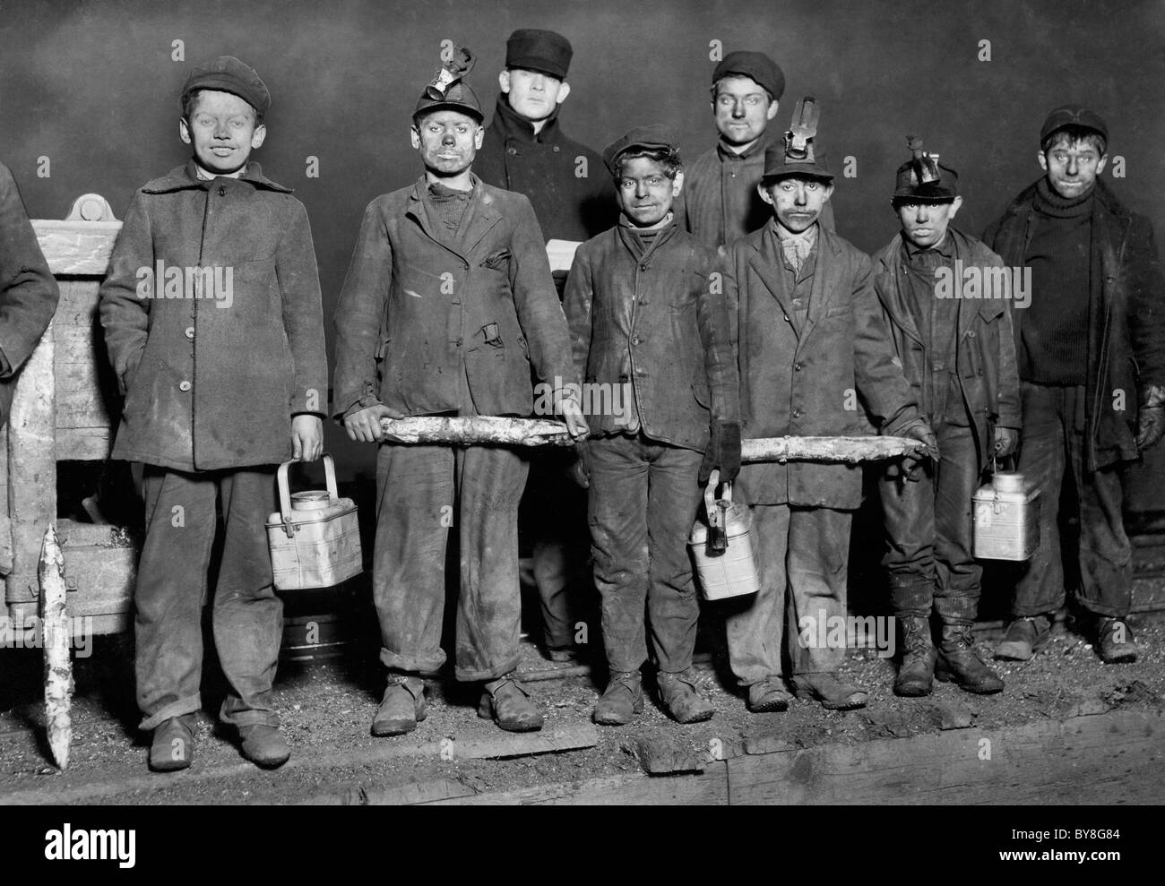 Coal miners up from the pit at the end of the day in Pennsylvania USA, circa 1910 Stock Photo