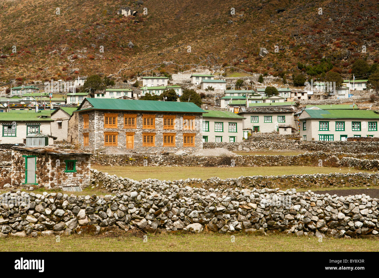 rural-houses-in-nepal-hi-res-stock-photography-and-images-alamy