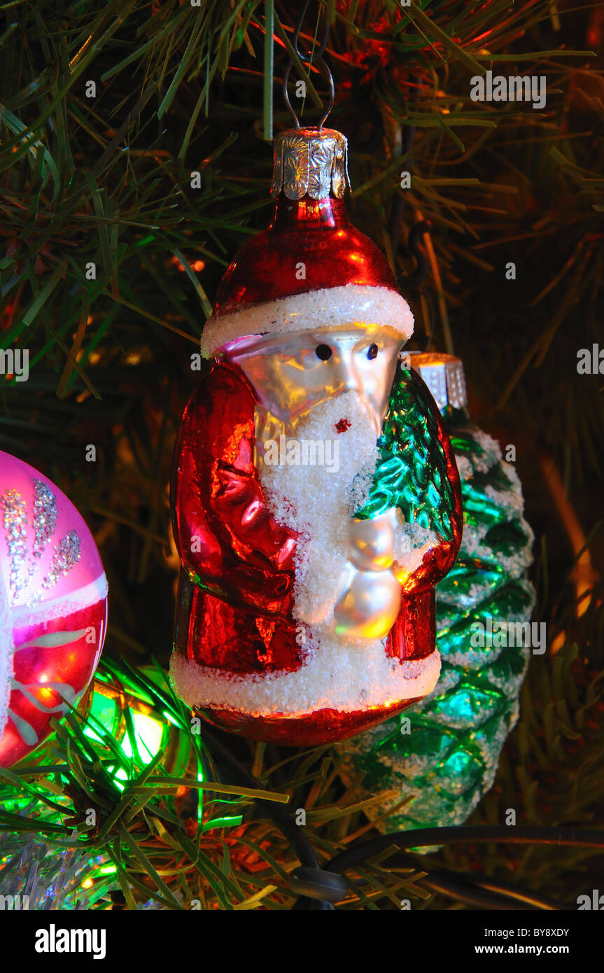Hanging father christmas lights hires stock photography and images Alamy