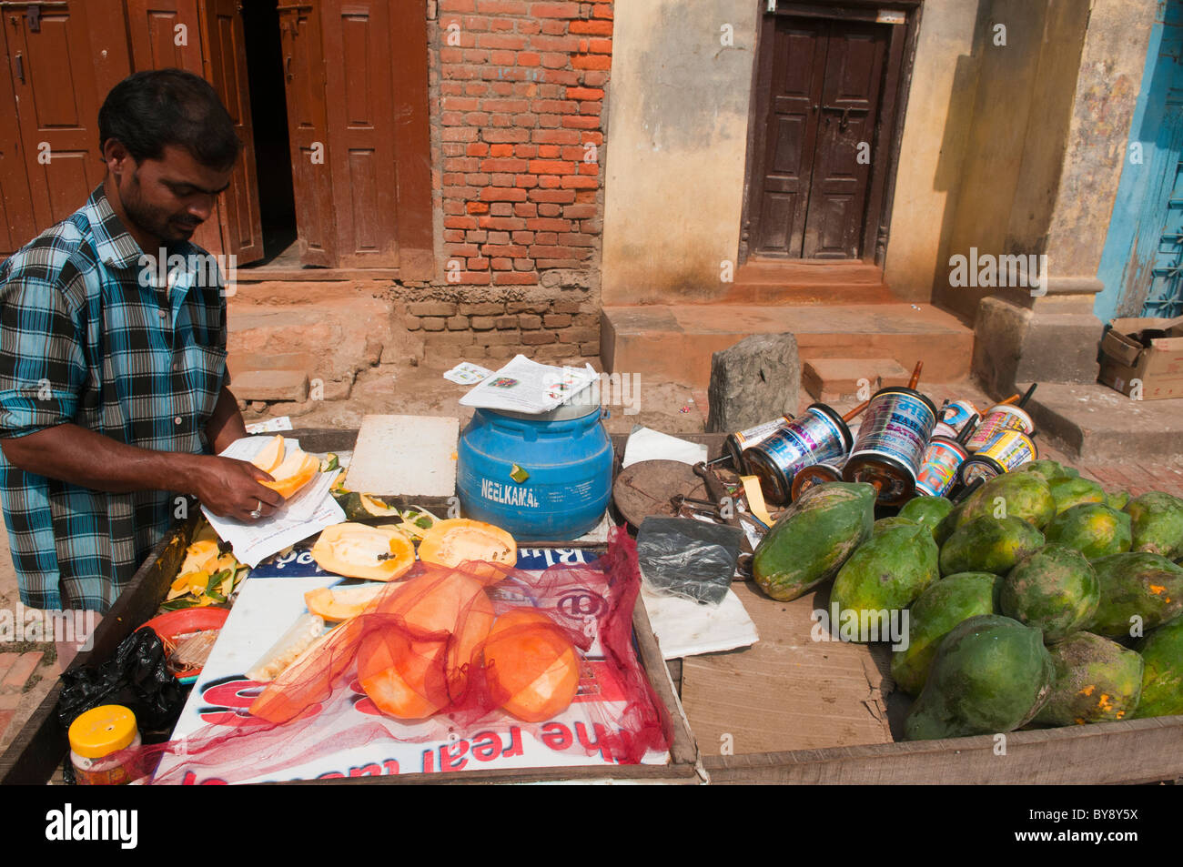 papaya vendor in Kathmandu, Nepal Stock Photo Alamy