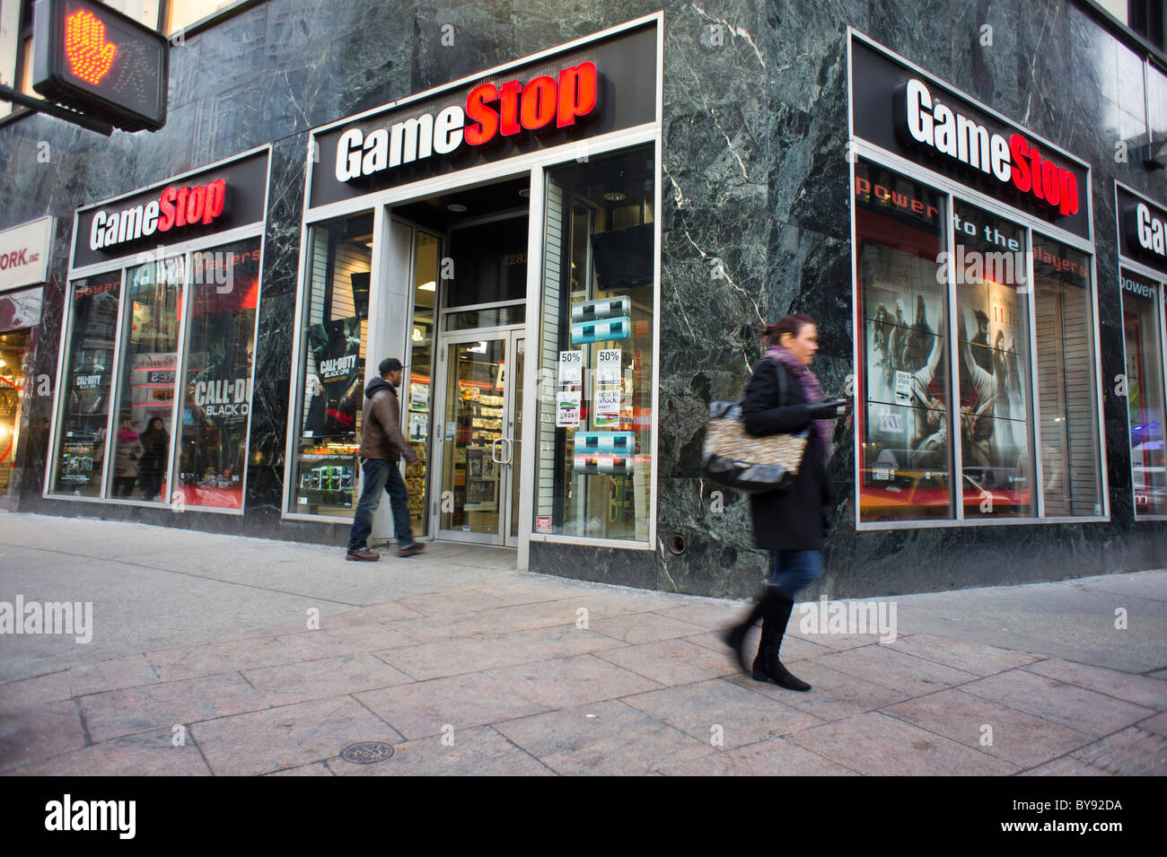 a gamestop video game store in the herald square shopping district BY92DA
