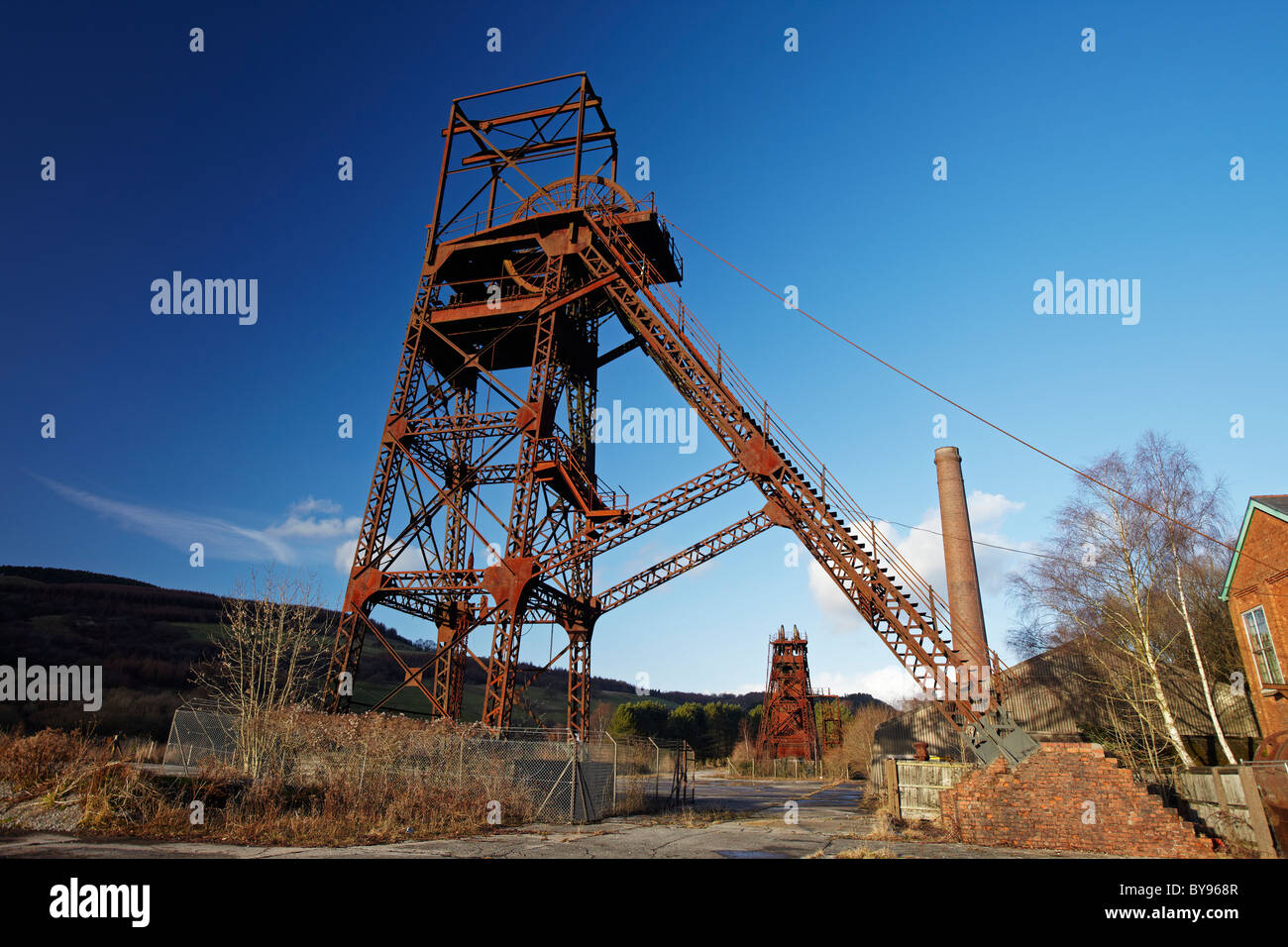 Coal mine winding gear uk hi-res stock photography and images - Alamy