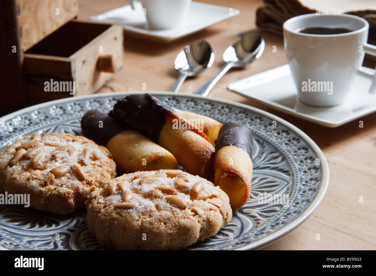 Petit four biscuits hi-res stock photography and images - Alamy
