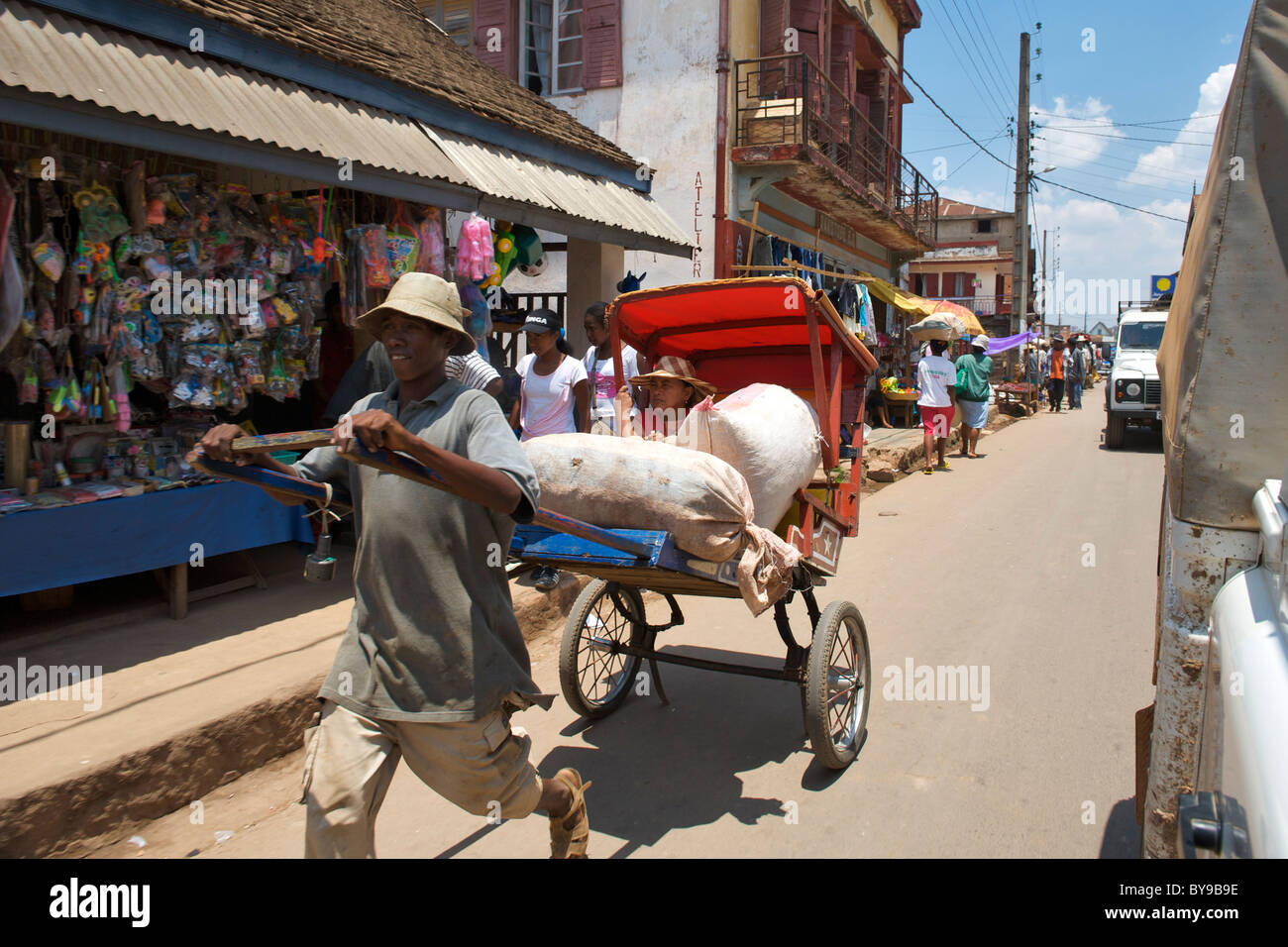 Rickshaw man in south africa hi-res stock photography and images - Alamy
