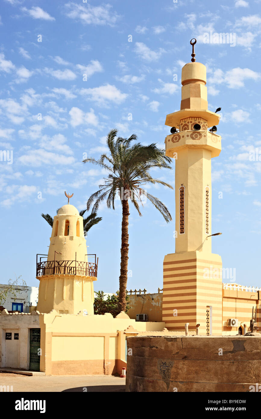 Aegypten, Rotes Meer, Altstadt El Quseir, Moschee Strassenecke Bandong St. Stock Photo
