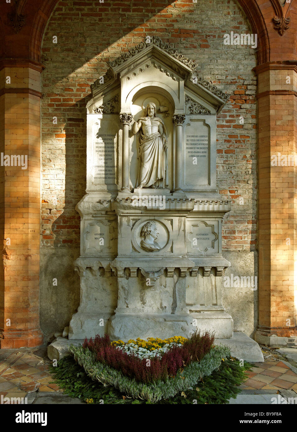 Grave of Friedrich von Gaertner, 17911847, architect, Southern
