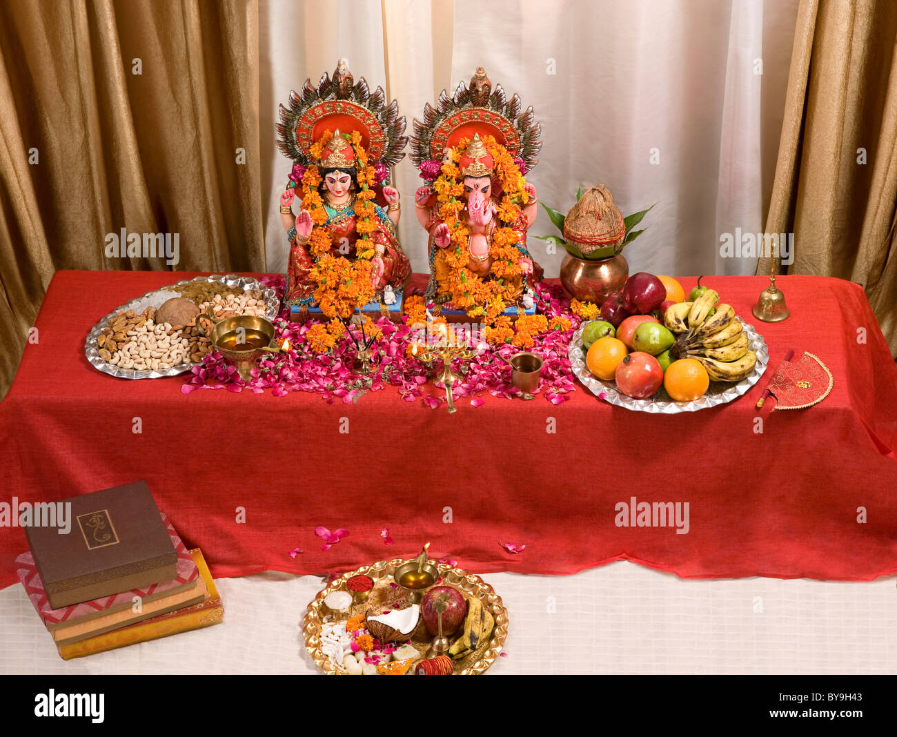 Diwali Puja Stock Photo Alamy