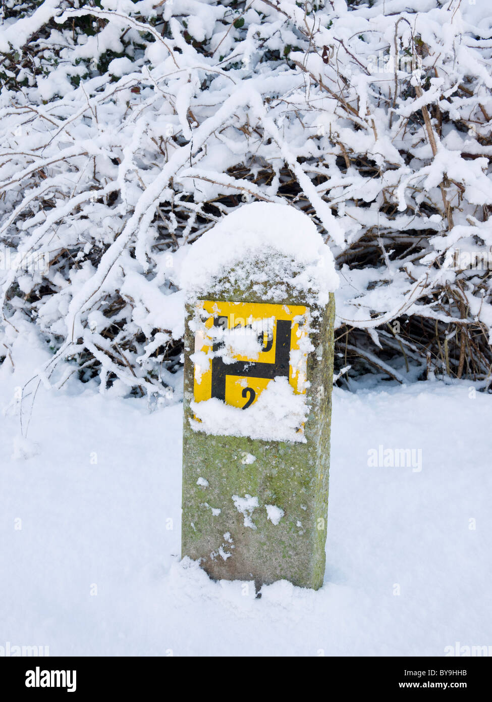 Fire hydrant uk hires stock photography and images Alamy