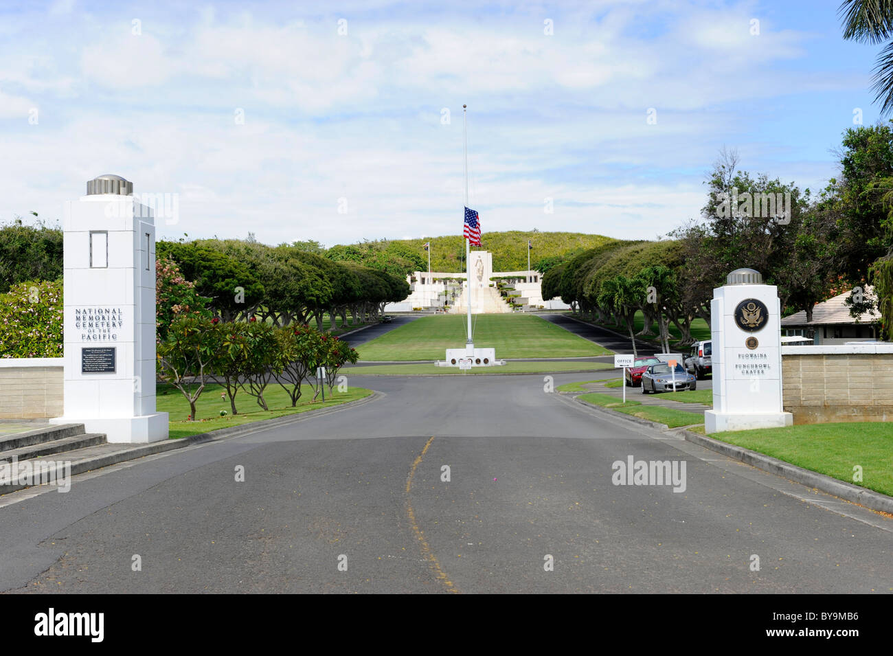 Entrance Punchbowl National Memorial Cemetery Honolulu Hawaii Oahu Pacific Ocean Stock Photo Alamy