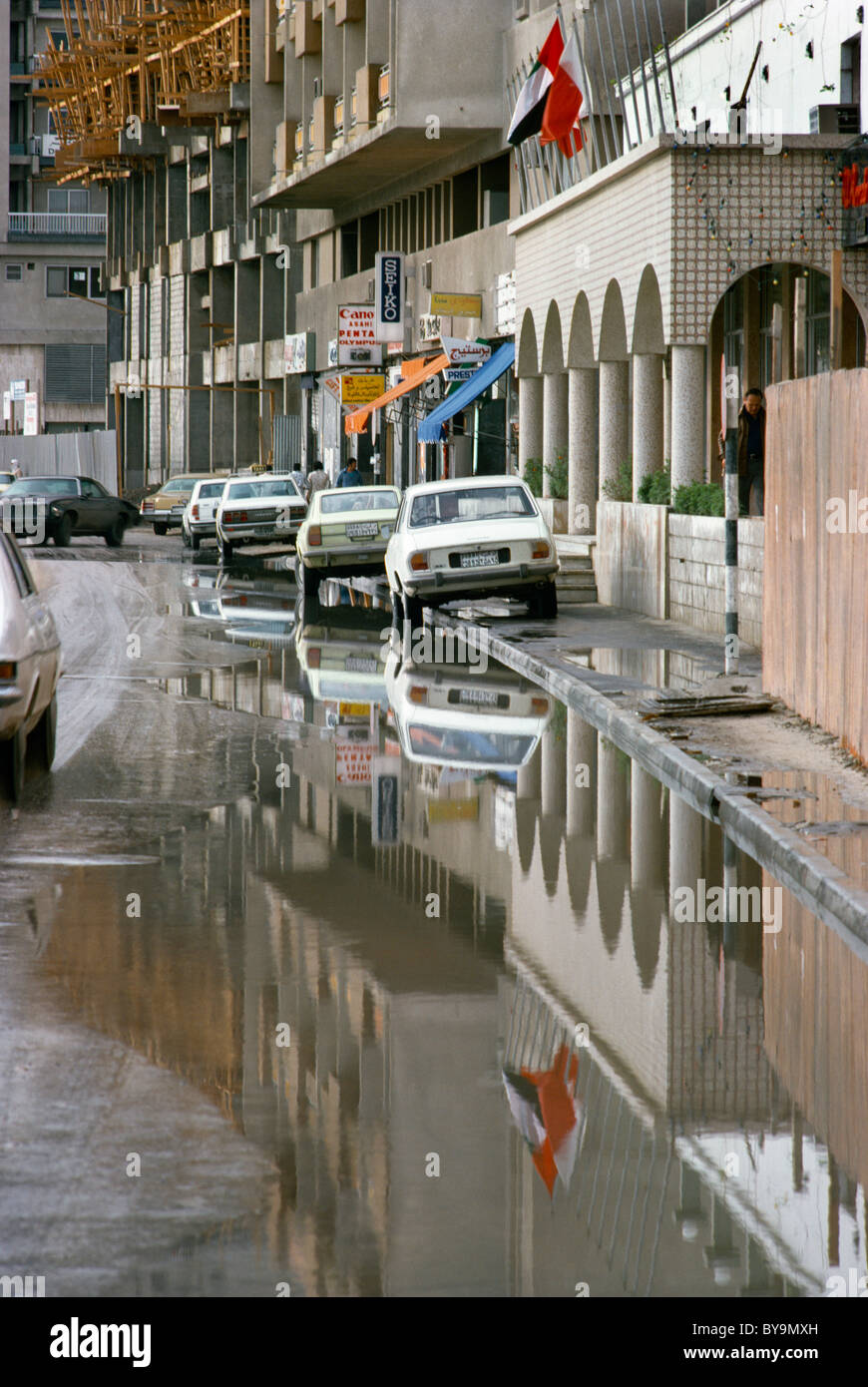 Dubai UAE Street Scene After Heavy Rain Fall Stock Photo - Alamy