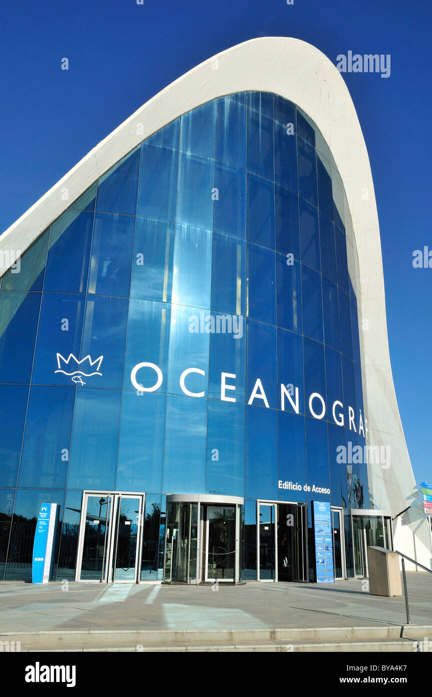 Entrance to the Oceanografic marine park, Ciudad de las Artes y las Ciencias, City of Arts and Sciences, designed by Spanish Stock Photo