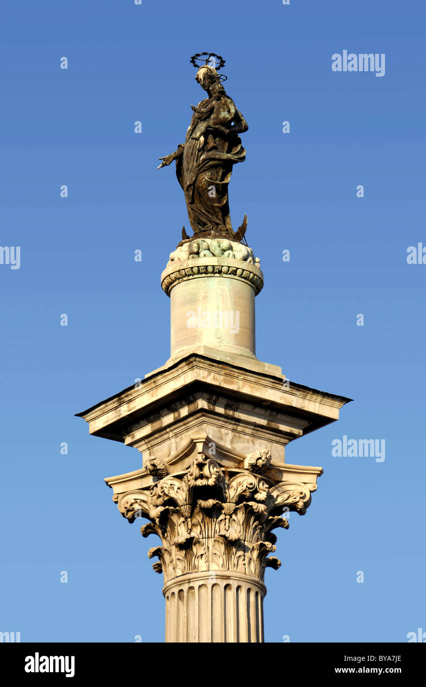 Bronze statue of Mary on the Marian column, Colonna della Vergine, Piazza Santa Maria Maggiore, Rome, Lazio, Italy, Europe Stock Photo