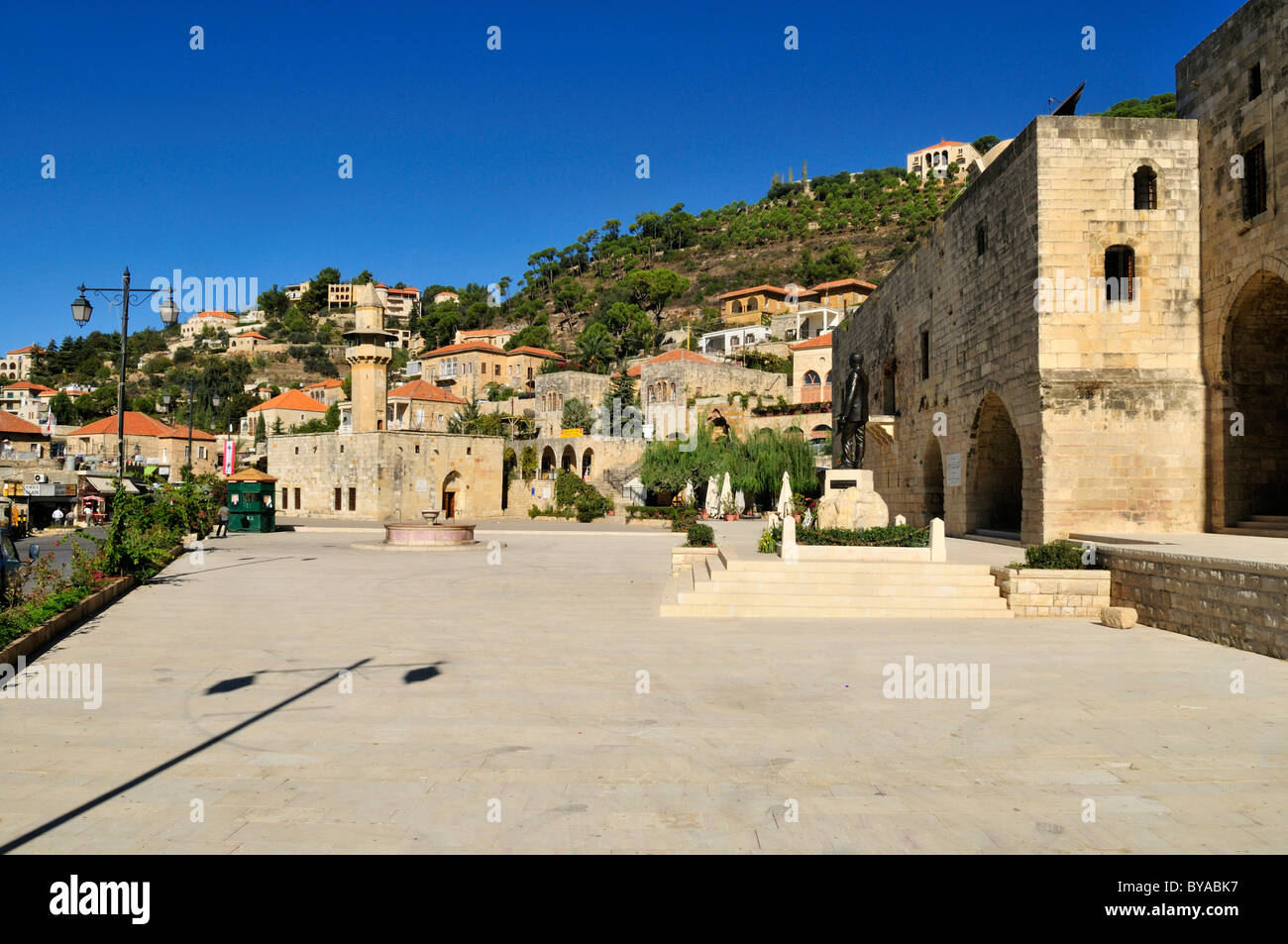 Historic citysquare and old mosque in the historic town of Deir el-Qamar, Chouf, Lebanon, Middle East, West Asia Stock Photo