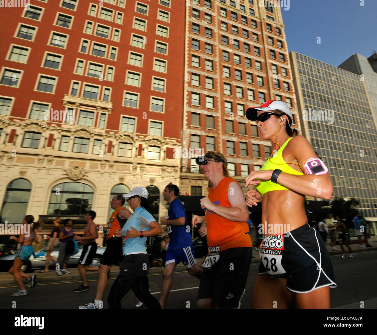 Chicago half marathon hires stock photography and images Alamy