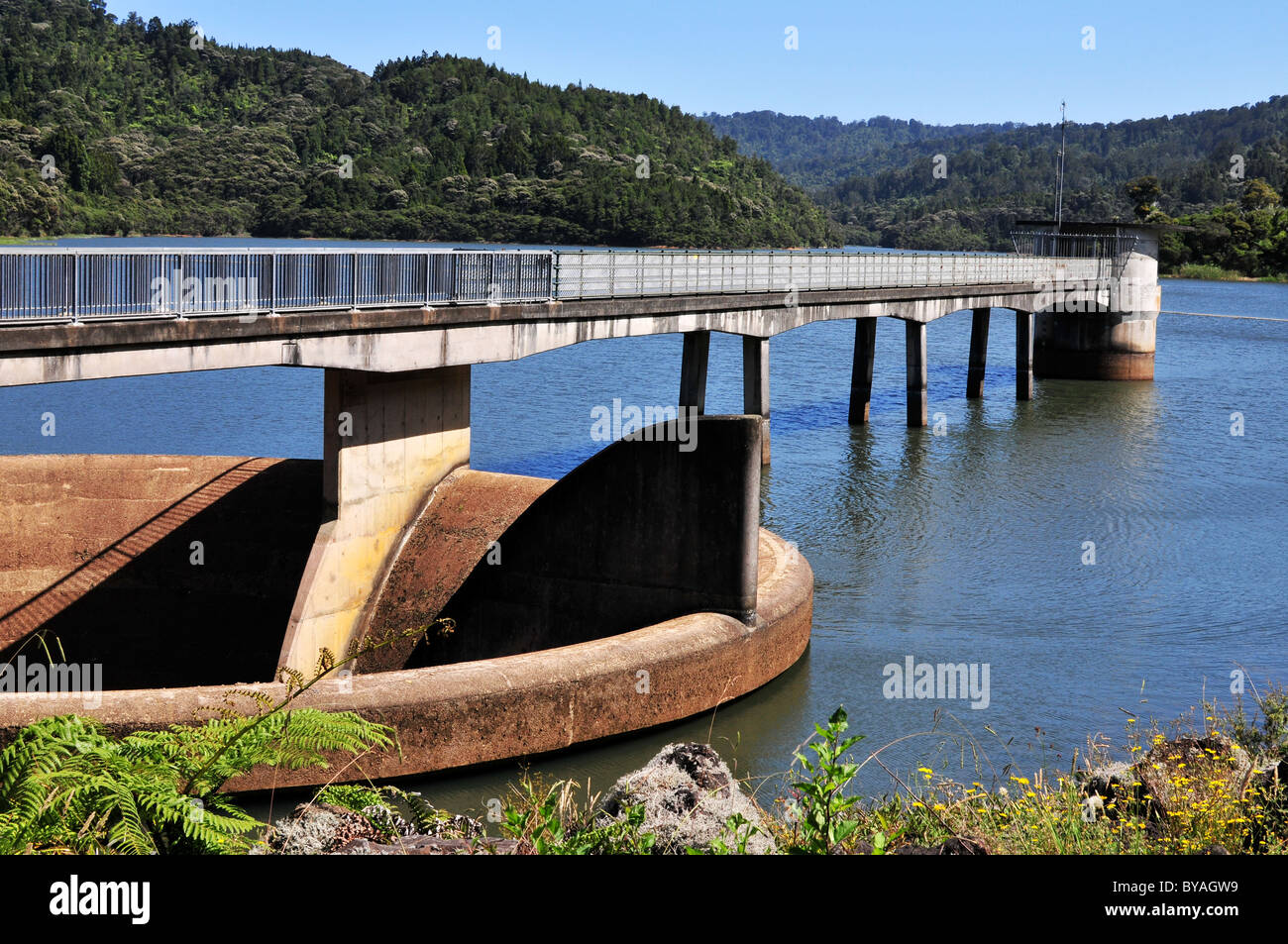 Huia Dam in the Waitakere Ranges, West Auckland, New Zealand Stock Photo