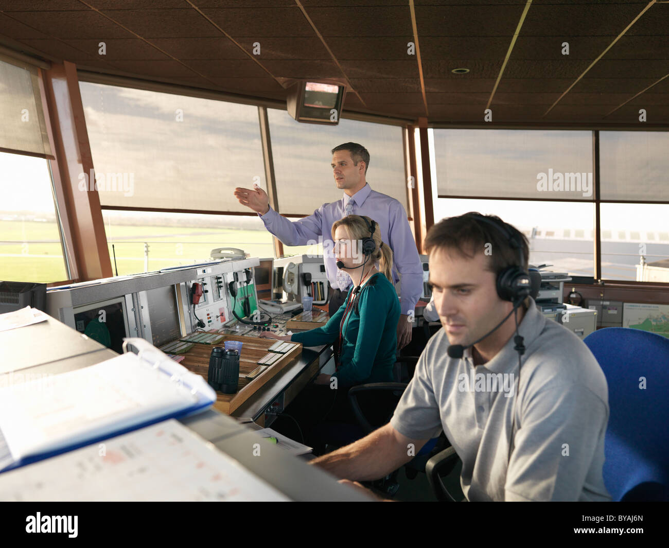 air-traffic-controllers-in-tower-hi-res-stock-photography-and-images-alamy