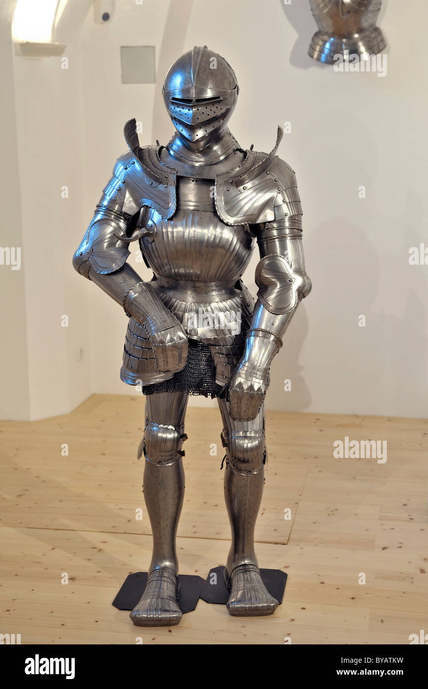 Suits of armour. 14th century. 1. Spanish 2. Full French suit 3