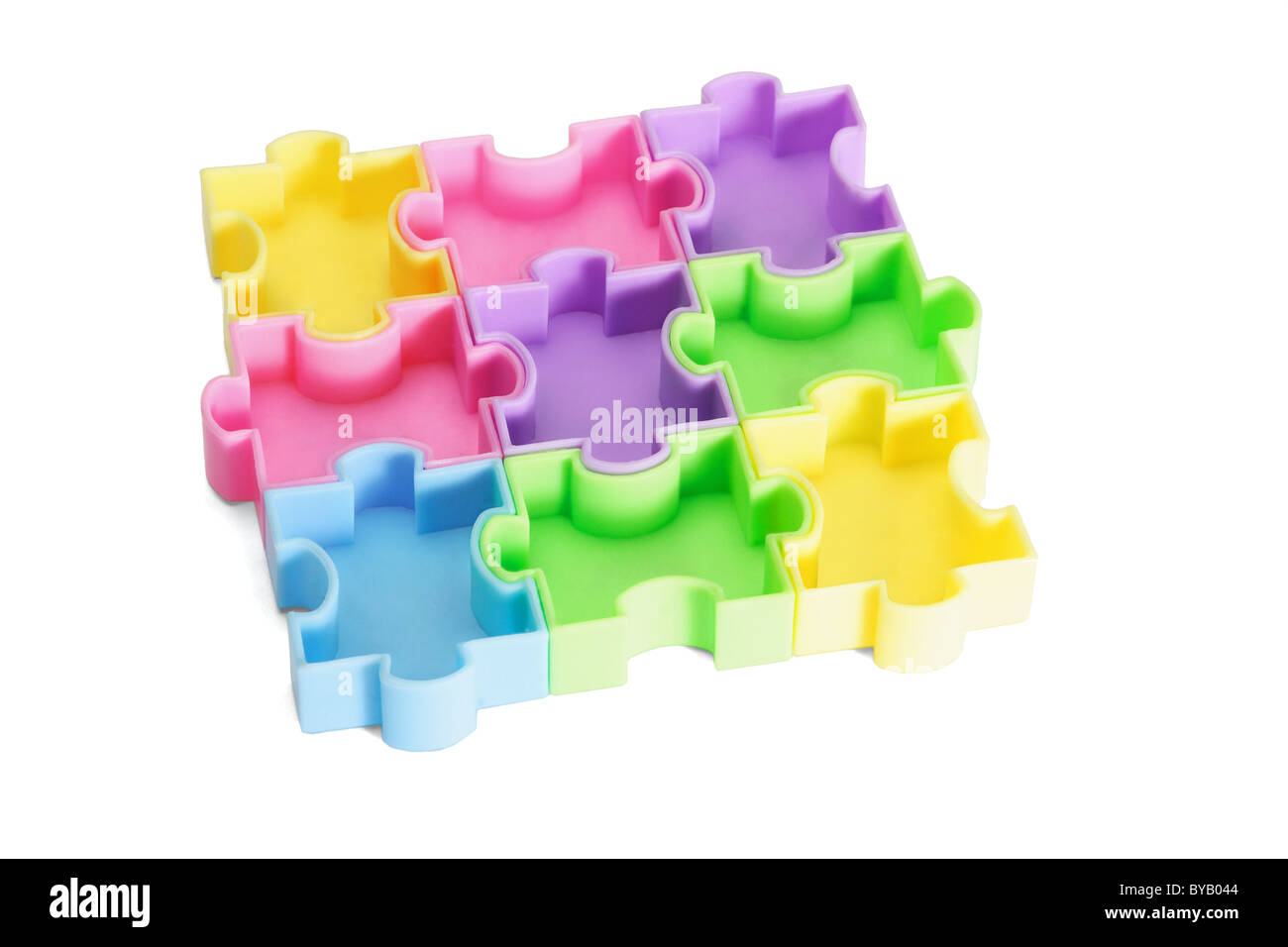 Puzzle building hi-res stock photography and images - Alamy