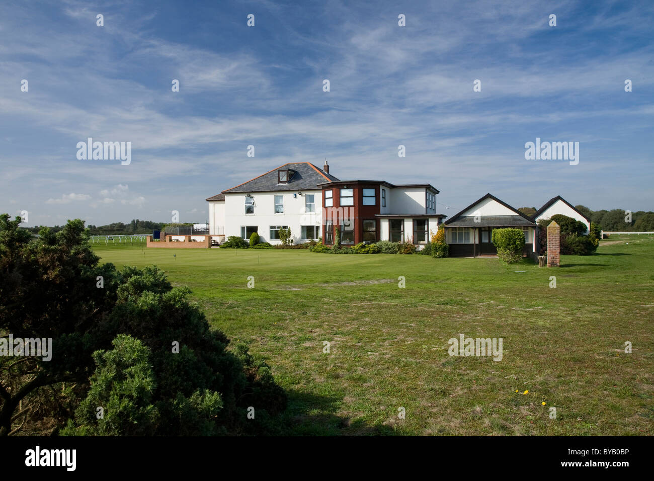Clubhouse at Great Yarmouth & Caister Golf Club Stock Photo Alamy
