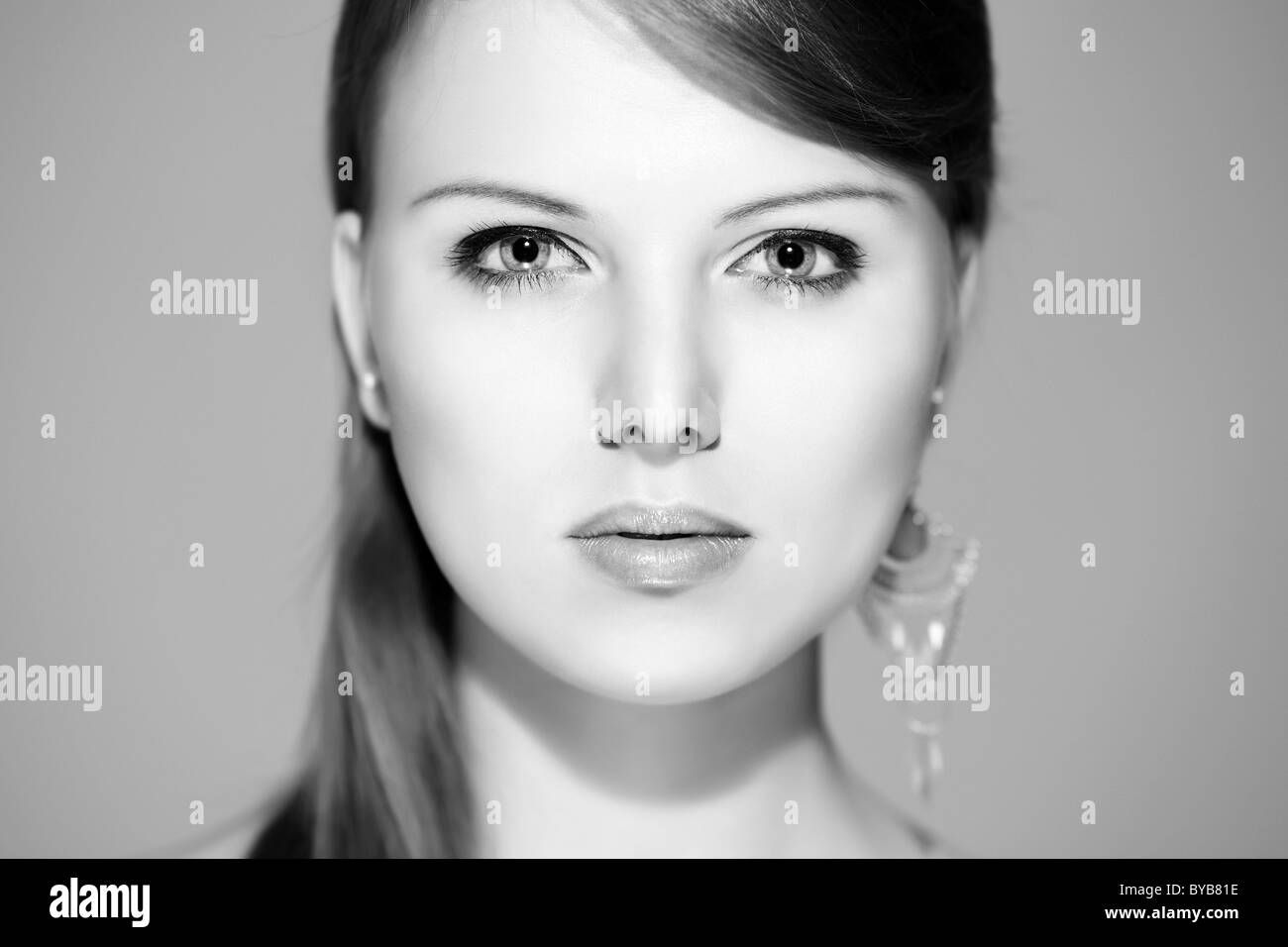 Young beautiful brunet woman Black and White Stock Photos & Images - Alamy