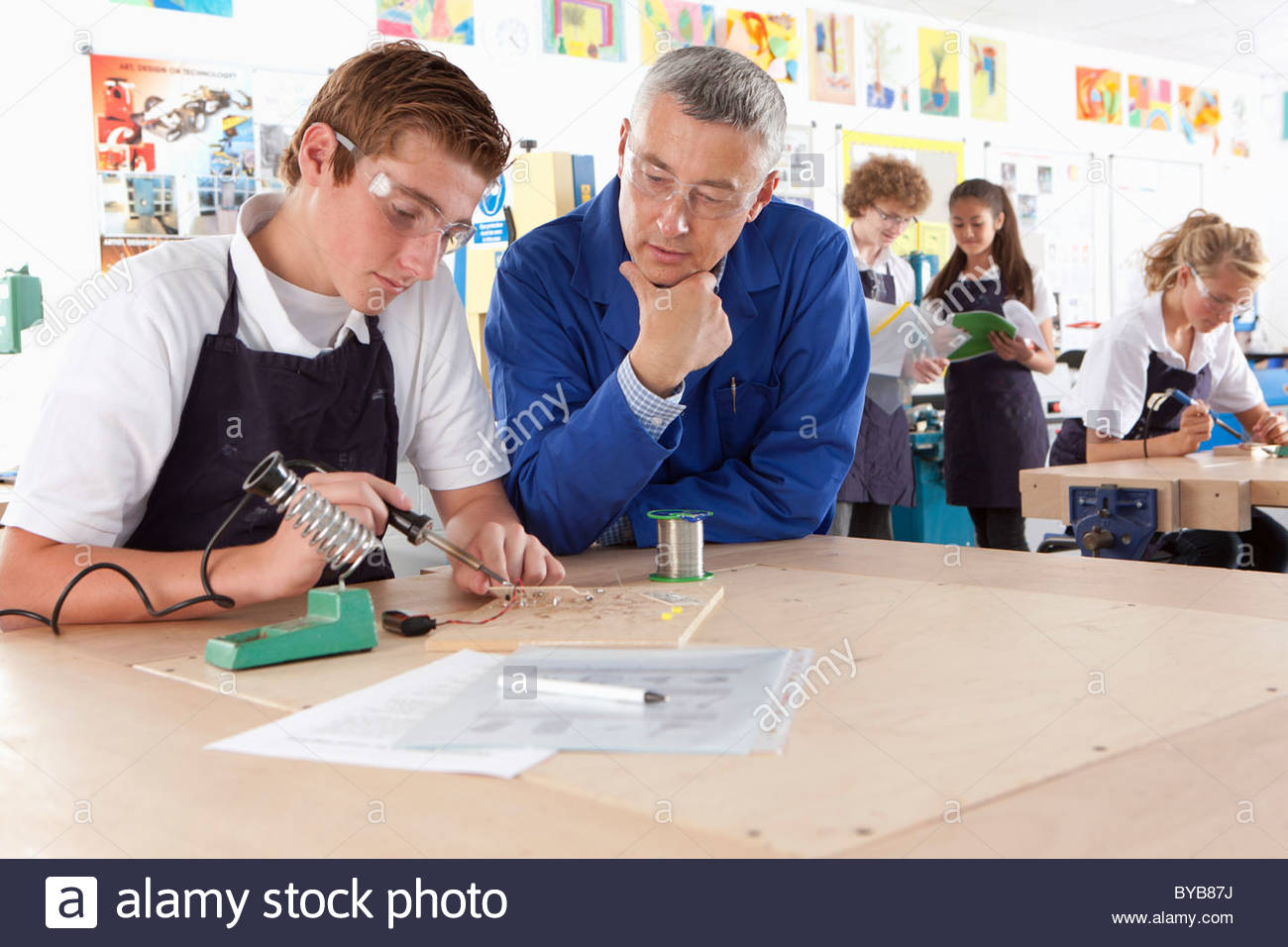 Soldering Stock Photos & Soldering Stock Images Alamy