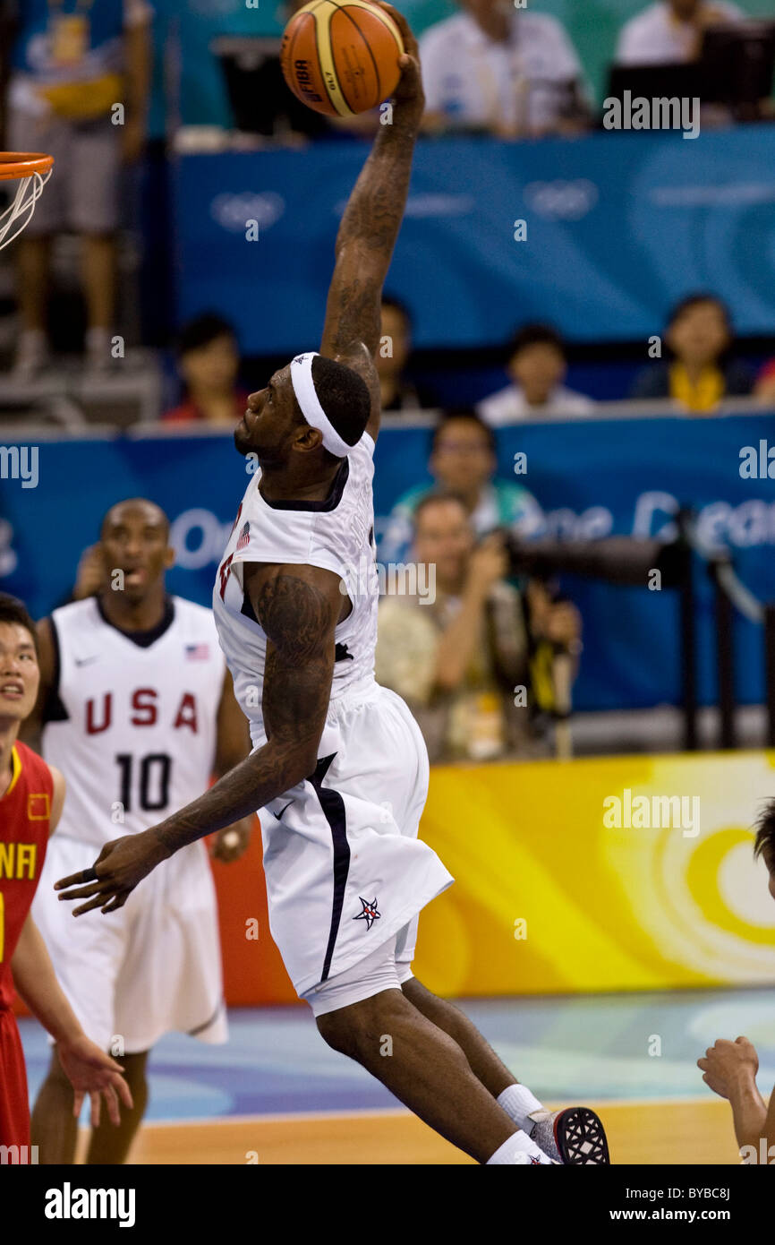 Lebron james 2008 olympics hi-res stock photography and images - Alamy