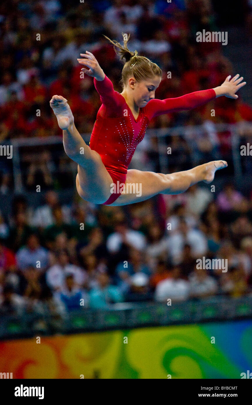 Shawn Johnson (USA) Women's Individual All Around Gymnastics silver medalist at the 2008 Olympic Summer Games, Beijing, China Stock Photo