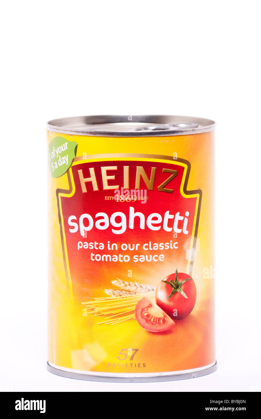 A tin of Heinz spaghetti pasta in tomato sauce on a white background Stock Photo