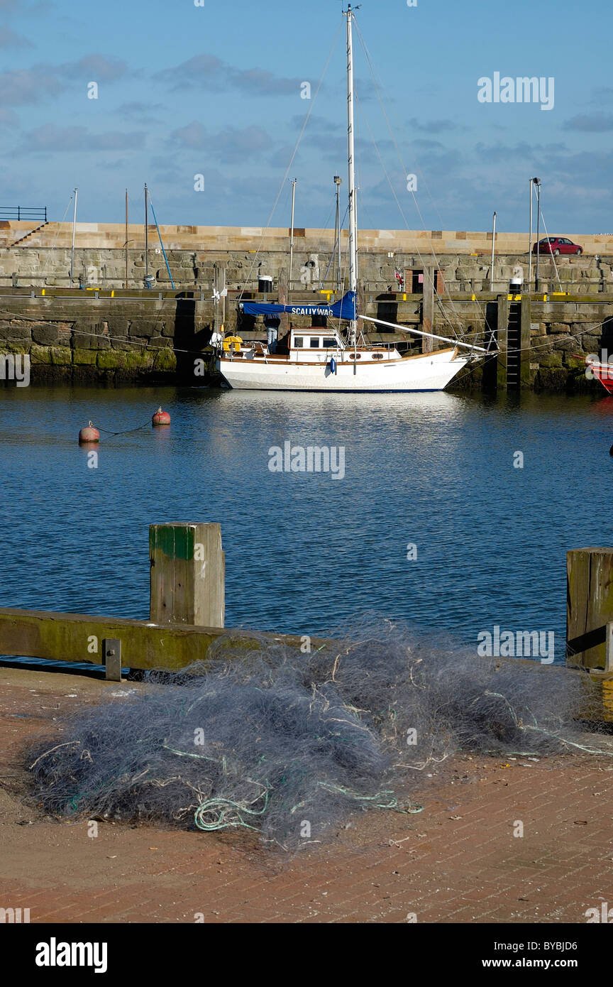 fishing nets and boat bridlington england uk Stock Photo Alamy